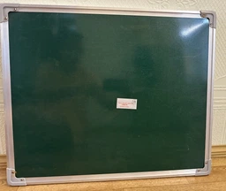 1-але поверхнева аудиторна, шкільна магнітно-маркерна дошка 45*60 см iBoard іB45x60W фото від покупців 1