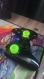 Силіконові накладки на стіки Purple для геймпадів Sony DualShock PS4 / DualSense PS5 / Xbox Series|One (2шт.) [397761051] фото від покупців 2