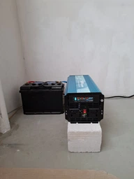 Інвертор Choetech з зарядкою, функція ДБЖ 12\220В 1500Вт, чиста синусоїда (INV-C1500WUPS-EU) фото від покупців 15