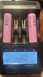 Акумулятор Samsung 18650 Li-Ion INR18650-35, 3350mAh, 8A, 4.2/3.6/2.5V Pink (YT12402) фото від покупців 19