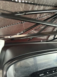 Автомобільна сонцезахисна парасолька на лобове скло 135×79 см UV, складна, чорно-сіра XJ5106 фото від покупців 12