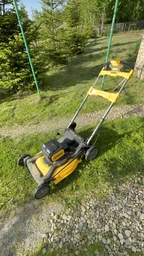 Газонокосилка аккумуляторная самоходная DeWalt DCMWSP156N