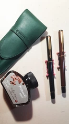 Чернила Pelikan 4001 Royal Blue в стеклянном флаконе 30 мл Синие стираемые (301010) фото от покупателей 4