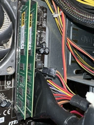 Оперативна пам'ять DDR3-1333 4Gb для систем AMD PC3-10600 AVIS AD3F1333AM3/4 4096MB (770008548)