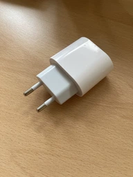 Блок быстрой зарядки Type-C 20W Adapter USB-C для Apple устройств iPhone / iPad фото от покупателей 8