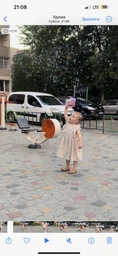 Дитячий пістолет для мильних бульбашок генератор мильних бульбашок з підсвічуванням на батарейках у вигляді динозавра подарунки для дітей DobraMAMA Зелений 72347 фото від покупців 2