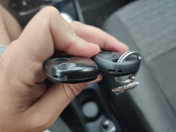 Корпус автоключа для Renault logan trafic dacia master laguna duster clio Galakeys 2 кнопки (06-02) фото от покупателей 10
