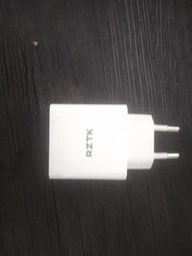Сетевое зарядное устройство RZTK Block PD 20W Type-C White фото от покупателей 8