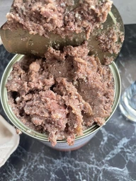 Вологий корм для дорослих собак з яловичиною та качиним серцем Nature's Protection with Beef & Duck Hearts 800 г