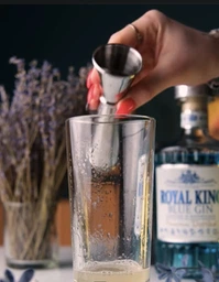 Настойка Royal King Blue Gin 0.5 л 40% (4820229039492_4820229039744) фото от покупателей 19