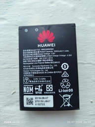 3G / 4G Wi-Fi роутер Huawei E5577