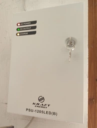 ИБП Kraft PSU-1205LED(B) (41-00030) фото от покупателей 1