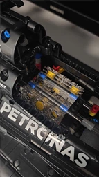 Конструктор LEGO Technic Mercedes-AMG F1 W14 E Performance 1642 деталі (42171) фото від покупців 4