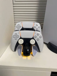 Зарядка для джойстика PS 5 Dobe Док Станция для PlayStation 5 PS 5 DualSense на 2 геймпада с LED подсветкой P5V Серый фото от покупателей 5