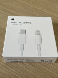 Кабель Apple USB-C to Lightning 1 м (MUQ93ZM/A) фото от покупателей 2