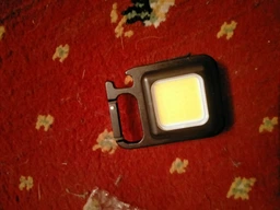 Ліхтар-брелок з магнітом Led-ліхтарик ручний маленький фото від покупців 7