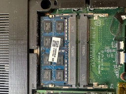 Оперативная память SK hynix DDR3 8Gb 2Rx8 1600Mhz PC3-12800U-11-13-F3 HMT41GS6BFR8C-PB N0 AA