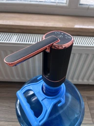 Помпа для воды электрическая диспенсер аккумуляторный мощный 1200mAh для бутылей BRS Black фото от покупателей 2