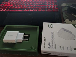 Мережевий зарядний пристрій Acefast A21, Type-C, QC, PD 30W, чорний