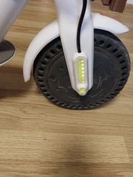 Перфорована антипрокольна шина 8.5 дюймів (8 1/2х2 Xiaomi M365/1S/Pro), Чорний