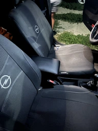 Подлокотник Armrest на Opel Astra G черный