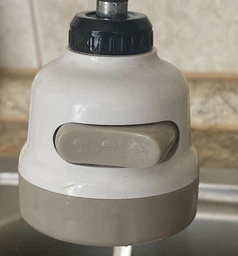 Насадка на кран для экономии воды аэратор насадка водосберегающая Water Saver 360 градусов