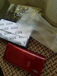 Кошелек женский кожаный Kafa RFID BE501 красный