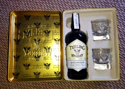 Виски Teeling Small Batch 0.7 л 46% + 2 бокала в металлической коробке (5391523276719) фото от покупателей 6
