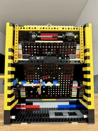Конструктор LEGO Icons Аркада PAC-MAN 2651 деталей (10323) фото от покупателей 3