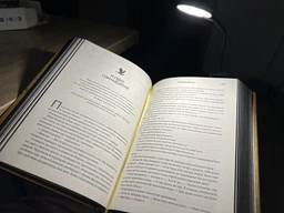 Портативная лампа на клипсе Baseus Mini Clip Lamp LED светодиодная Лампа USB DGRAD-0G беспроводная настольная лампа со встроенным аккумулятором ночник для чтения и обучения