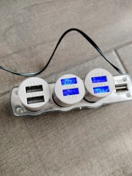 Автомобильное зарядное устройство в прикуриватель UFT CC1 2xUSB (UFTCC1Gold)