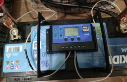 Контролер OEM заряду сонячної батареї KW1230 ШІМ 12/24В 30А (115534)