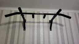 Домашний настенный турник 4 хвата PowerPullUp + Параллельный хват черный фото от покупателей 4