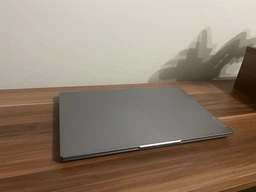 Ноутбук Lenovo IdeaPad Slim 3 15AMN8 (82XQ009HRA) Arctic Grey / 15.6" IPS Full HD / AMD Ryzen 5 7520U / RAM 16 ГБ / SSD 512 ГБ фото от покупателей 4