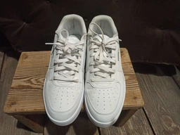 Мужские кеды низкие Puma Caven 2.0 39229004 42.5 (8.5UK) 27.5 см Puma Black-Puma White-Gold (4099683251690) фото от покупателей 5