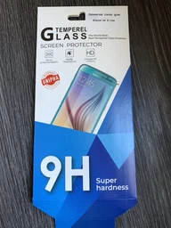 Захисне скло LUX для Xiaomi Mi 11 Lite / Mi 11 Lite 5G Full Сover чорний 0,3 мм в упаковці фото від покупців 2