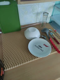 Коврик для сушки посуды EVAPUZZLE KITCHEN 60x40 см (сушилка для посуды, коврик для кухни, под посуду) Бежевый фото от покупателей 1
