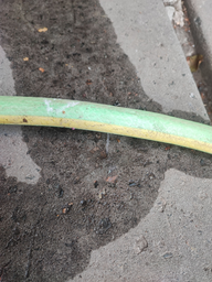 Шланг садовий 2E AquaFlex Green 1/2" 30 м 3 шари 10 бар -5+50°C (2E-GHE12GN30)