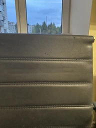 Офісне крісло GT Racer B-4011B Black фото від покупців 1