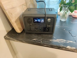 Зарядная станция Bluetti PowerOak EB70 / 1000 Вт / 716 Вт⋅ч / LiFePO4 (PB930692) фото от покупателей 19