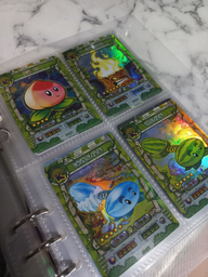 Колекционные карточки видеоигра Растения против Зомби Plants vs. Zombies 1 пак 8 карточек