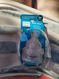 Соска силиконовая Philips AVENT Анти-Коллик от 3 месяцев 2 шт средний поток (SCY763/02)