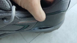 Мужские кроссовки для треккинга с мембраной Jack Wolfskin Vojo 3 Texapore Low 4042441-6055 40 (6.5UK) 25.1 см Черные с желтым (4060477703527)