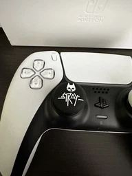 Силиконовые накладки на стики Stray для геймпадов Sony DualShock PS4 / DualSense PS5 / Xbox Series|One (2шт.) [415679154] фото от покупателей 1