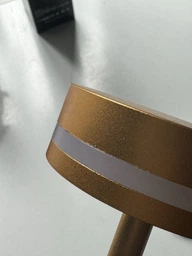 Беспроводная светодиодная настольная LED лампа для чтения с плавным монохромным затемнением A21 014k фото от покупателей 1