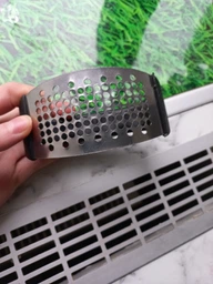 Пресс для чеснока , измельчитель Garlic Press из нержавеющей стали с пластиковой ручкой фото от покупателей 3