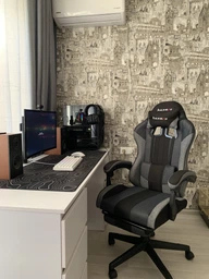 Комп'ютерне крісло для геймера Huzaro Force 4.7 Carbon Mesh Black фото від покупців 2