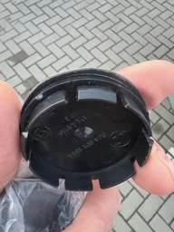 Колпачок Skoda заглушка на литые диски Skoda 56мм 5JA601151A фото от покупателей 1