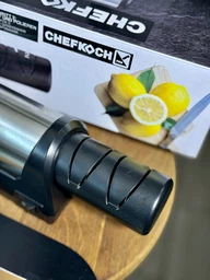 Електрична точила для ножів CHEFKOCH PRO KFC-30 кухонна універсальна фото від покупців 4