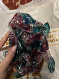 Капсули для прання Losk Power Caps Color Ароматерапія Ефірні олії та аромат Малазійської квітки 22 шт. (9000101802467) (247910) фото від покупців 14